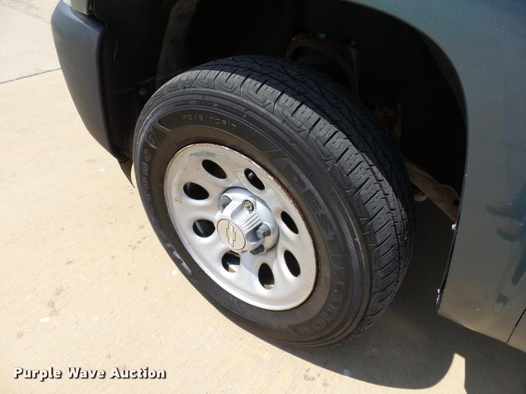 image for item DB4124 2008 Chevrolet Silverado 1500 Ext. Cab pickup truck