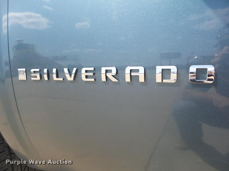 image for item DB4124 2008 Chevrolet Silverado 1500 Ext. Cab pickup truck