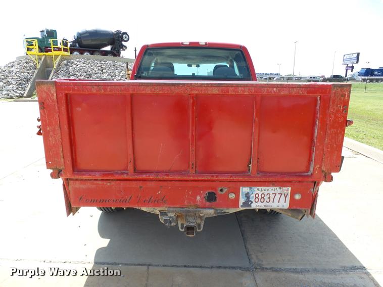 image for item DB4126 2004 Chevrolet Silverado 2500HD Ext. Cab pickup truck