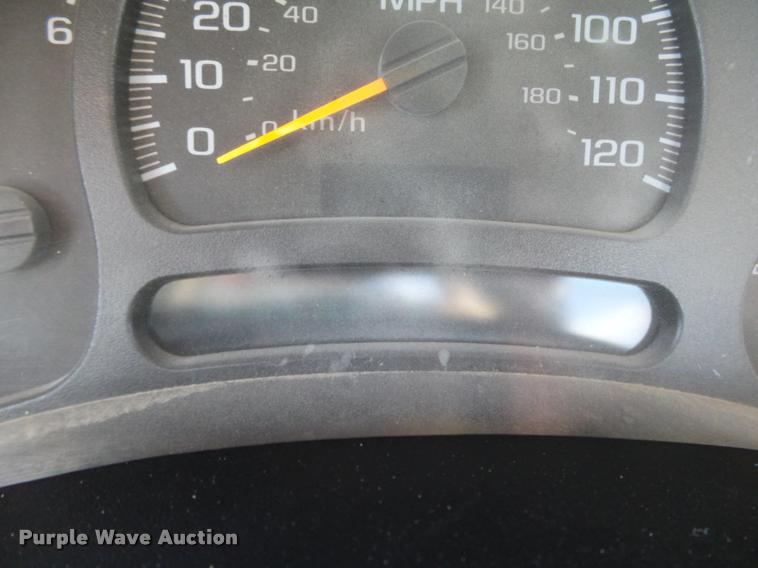 image for item DB4127 2005 Chevrolet Silverado 2500HD pickup truck