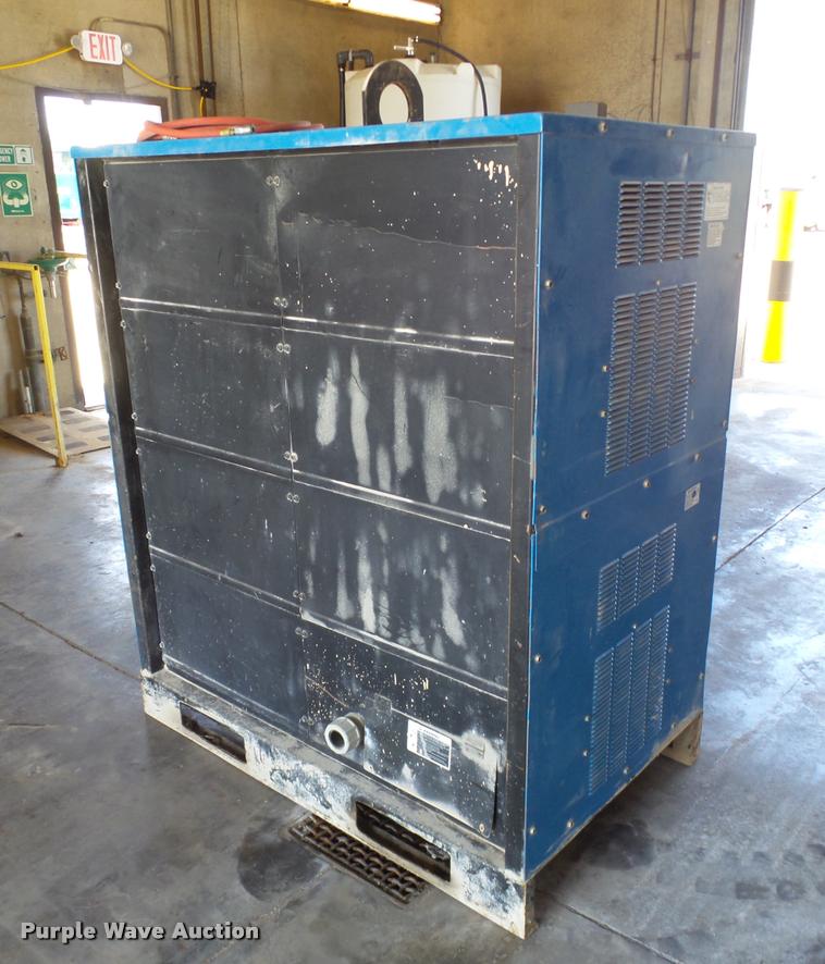 image for item DB4133 Miller Mark VI six-pack CC/CV-DC welder