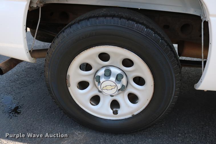 image for item DB4138 2006 Chevrolet Silverado 1500 Ext. Cab pickup truck