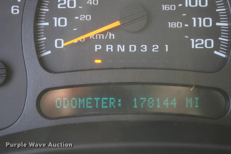 image for item DB4139 2006 Chevrolet Silverado 2500HD Ext. Cab pickup truck