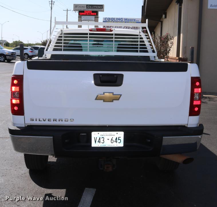 image for item DB4140 2007 Chevrolet Silverado 2500HD Ext. Cab pickup truck