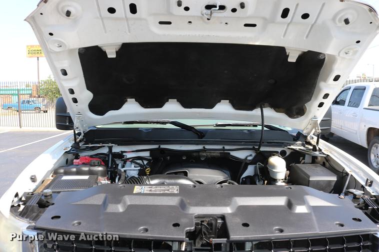 image for item DB4140 2007 Chevrolet Silverado 2500HD Ext. Cab pickup truck