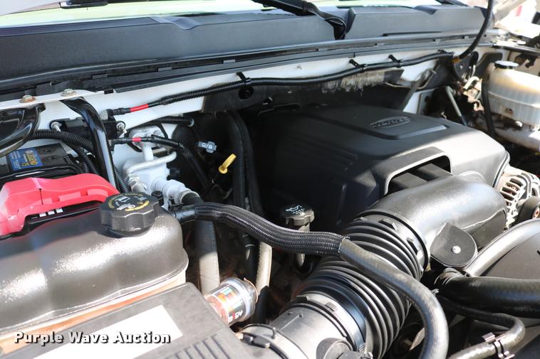 image for item DB4140 2007 Chevrolet Silverado 2500HD Ext. Cab pickup truck