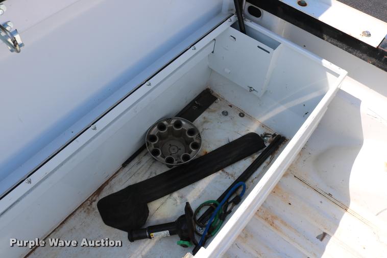 image for item DB4140 2007 Chevrolet Silverado 2500HD Ext. Cab pickup truck