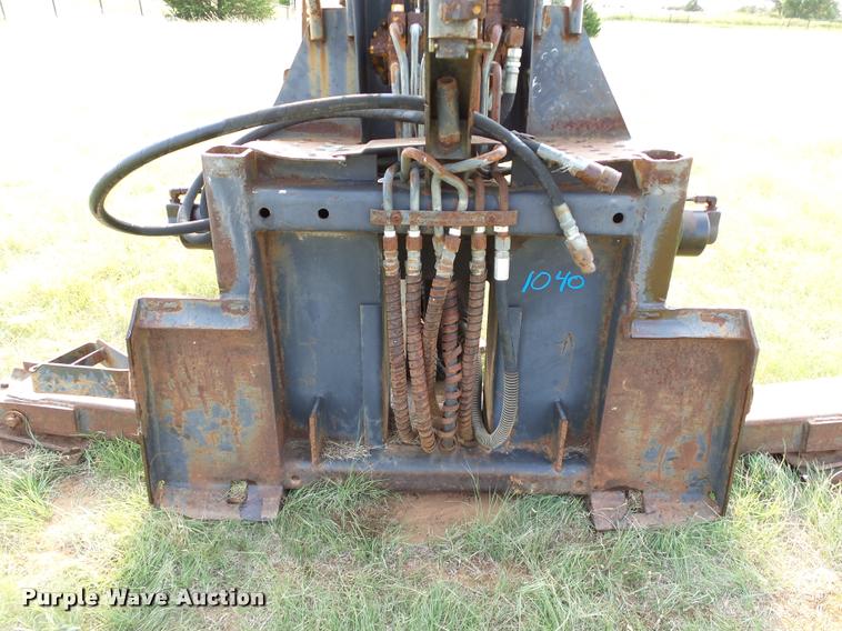 image for item DB4159 Melroe Bobcat 911 backhoe attachment