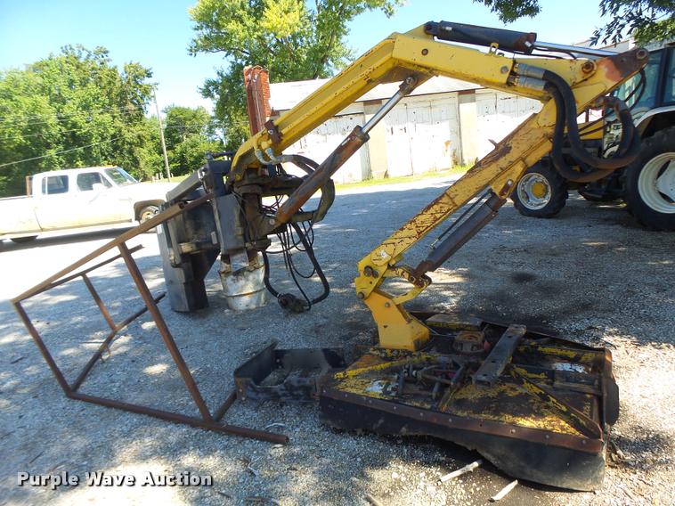 image for item DB5869 1997 New Holland 7740 tractor