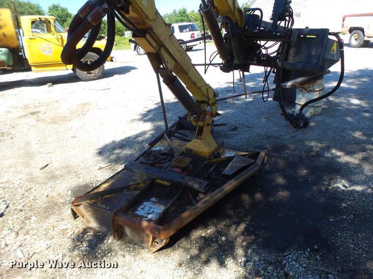 image for item DB5869 1997 New Holland 7740 tractor