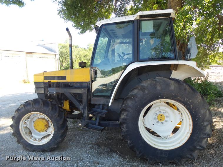 image for item DB5869 1997 New Holland 7740 tractor