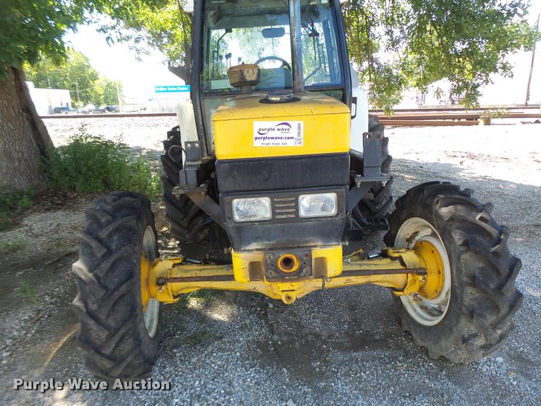 image for item DB5869 1997 New Holland 7740 tractor