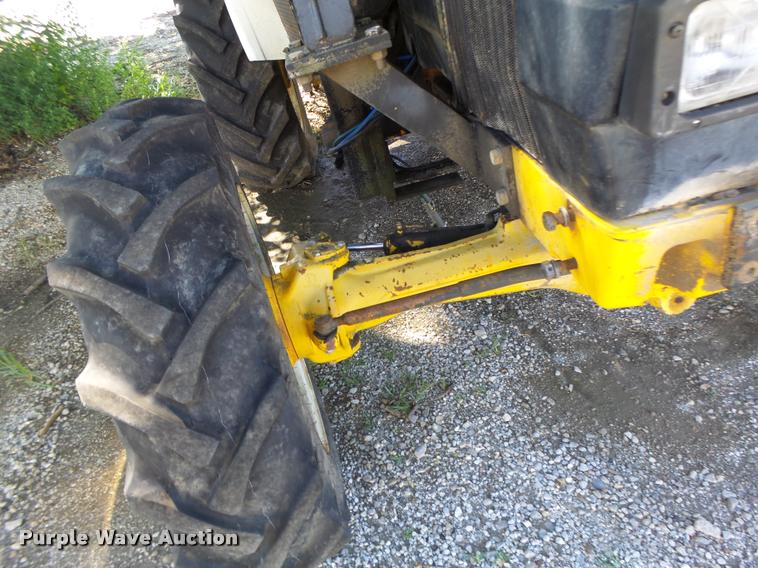 image for item DB5869 1997 New Holland 7740 tractor