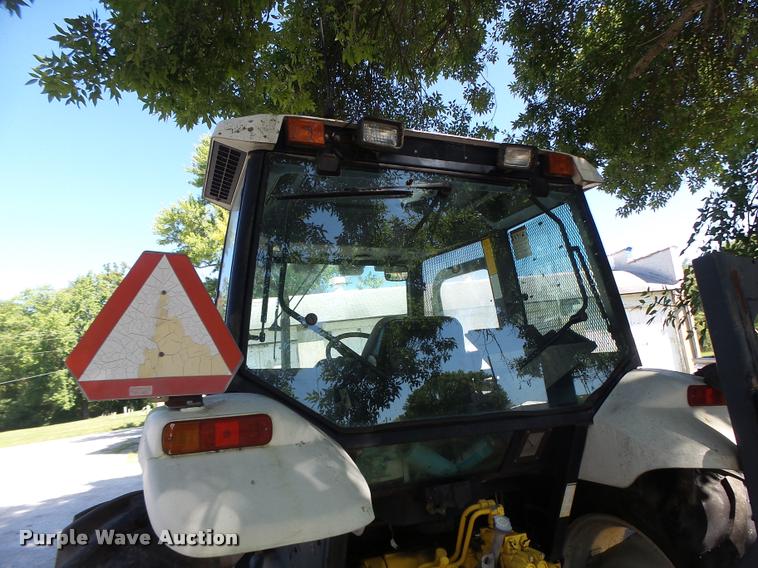 image for item DB5869 1997 New Holland 7740 tractor