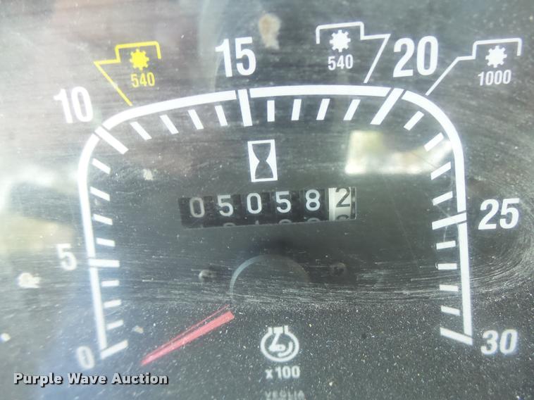 image for item DB5869 1997 New Holland 7740 tractor