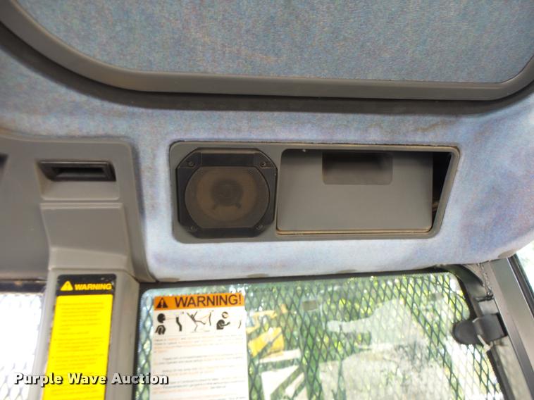 image for item DB5869 1997 New Holland 7740 tractor