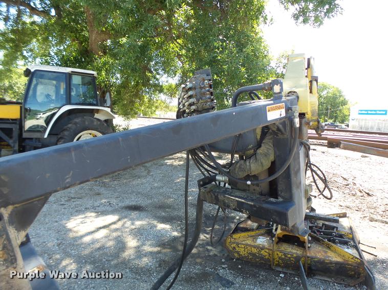 image for item DB5869 1997 New Holland 7740 tractor