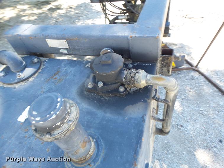 image for item DB5869 1997 New Holland 7740 tractor