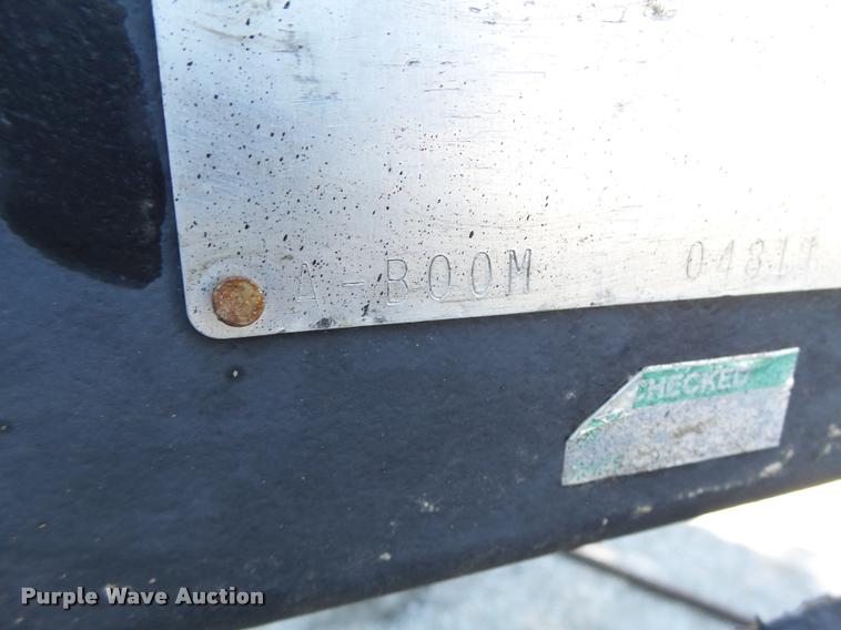 image for item DB5869 1997 New Holland 7740 tractor