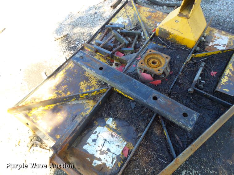 image for item DB5869 1997 New Holland 7740 tractor