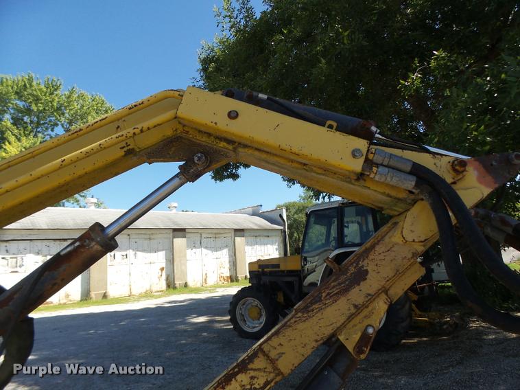 image for item DB5869 1997 New Holland 7740 tractor