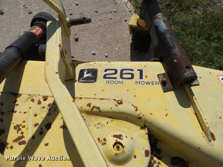 image for item DB5875 John Deere 261 finish mower