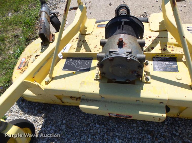 image for item DB5875 John Deere 261 finish mower