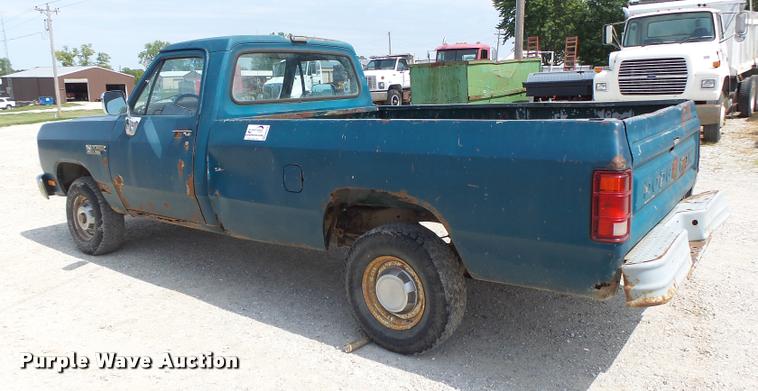 image for item DB5876 1989 Dodge W150 pickup truck