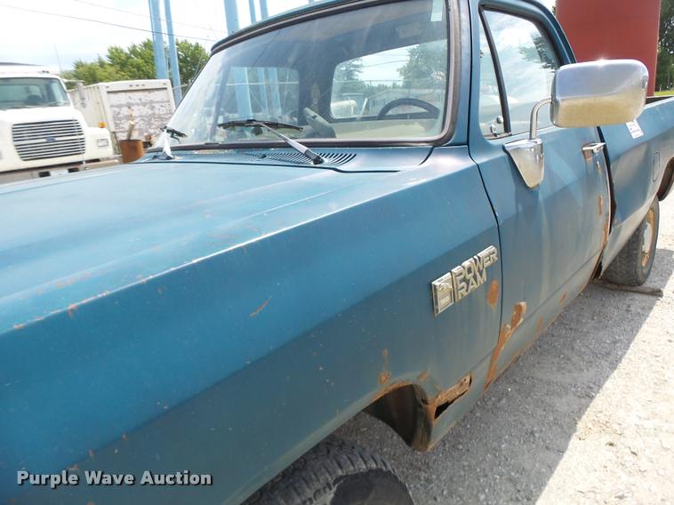 image for item DB5876 1989 Dodge W150 pickup truck