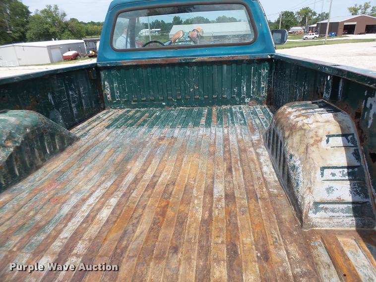 image for item DB5876 1989 Dodge W150 pickup truck