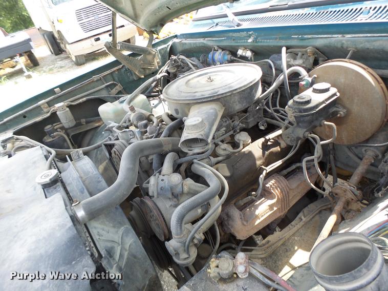 image for item DB5876 1989 Dodge W150 pickup truck