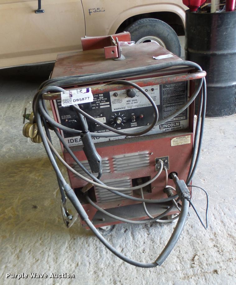 image for item DB5877 Lincoln Idealarc SP200 wire feed welder