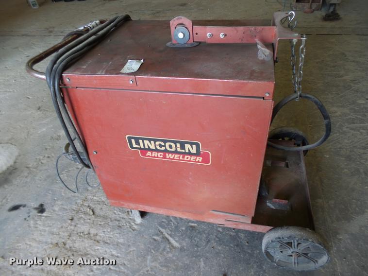 image for item DB5877 Lincoln Idealarc SP200 wire feed welder