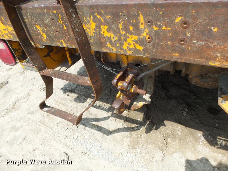 image for item DB5878 1976 Ford F600 bucket truck