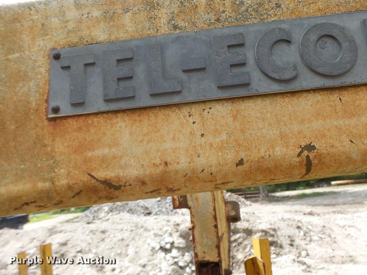 image for item DB5878 1976 Ford F600 bucket truck