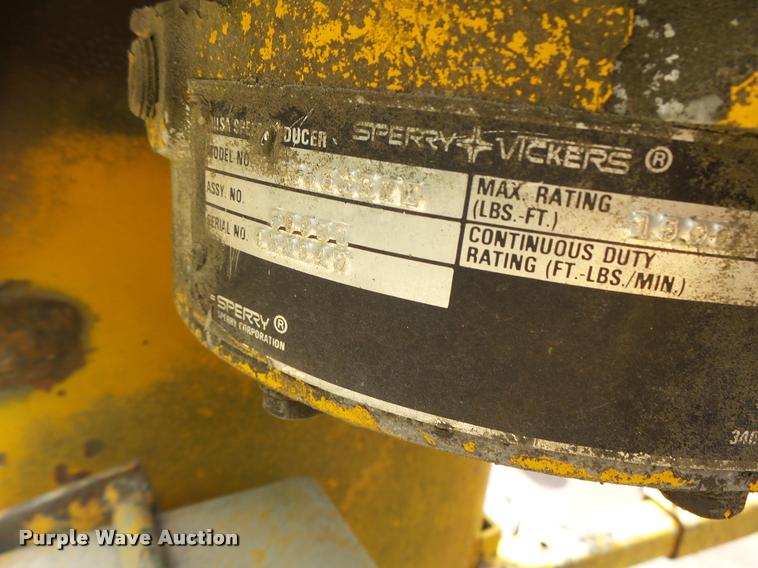 image for item DB5878 1976 Ford F600 bucket truck