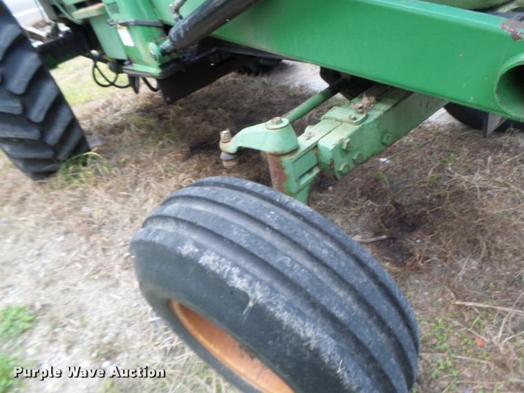 image for item DB5896 John Deere 4230 tractor