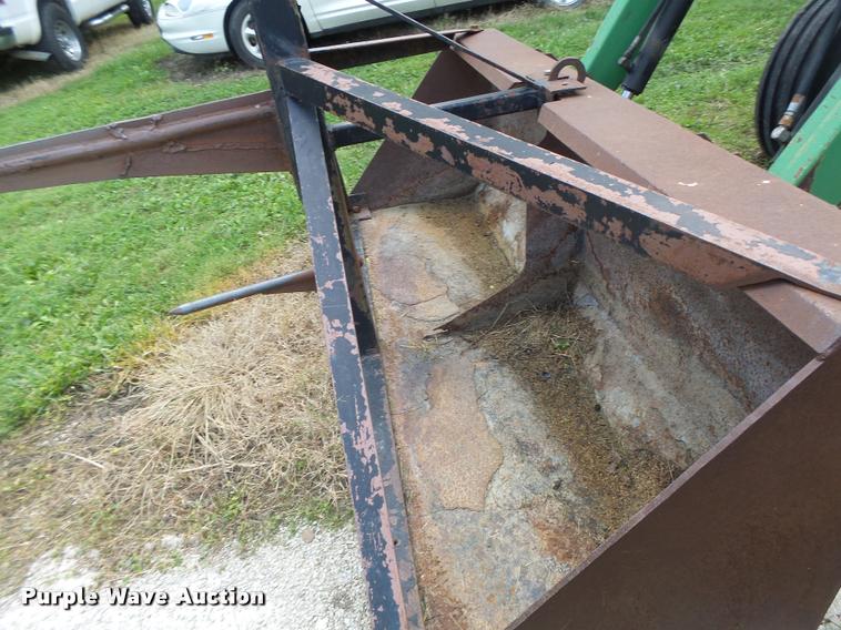 image for item DB5896 John Deere 4230 tractor