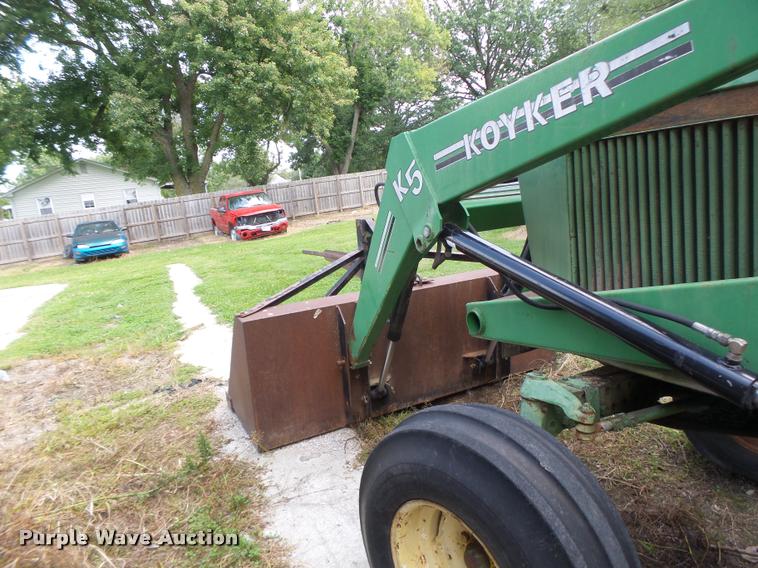 image for item DB5896 John Deere 4230 tractor