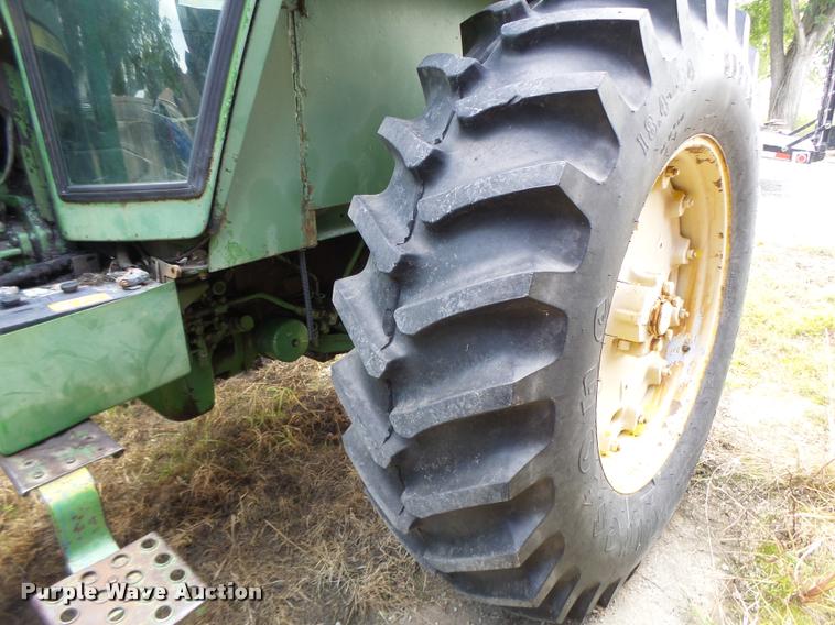 image for item DB5896 John Deere 4230 tractor