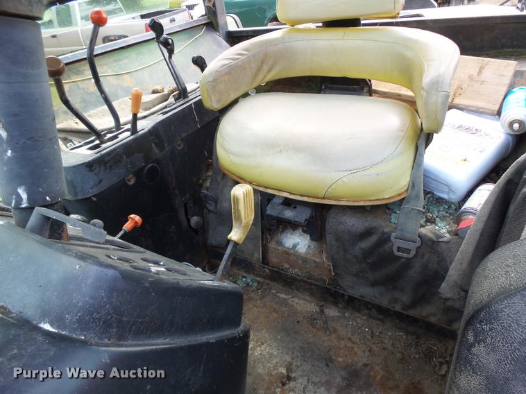 image for item DB5896 John Deere 4230 tractor