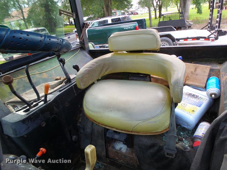 image for item DB5896 John Deere 4230 tractor