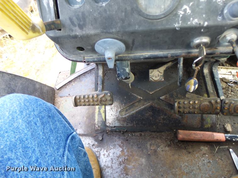 image for item DB5896 John Deere 4230 tractor