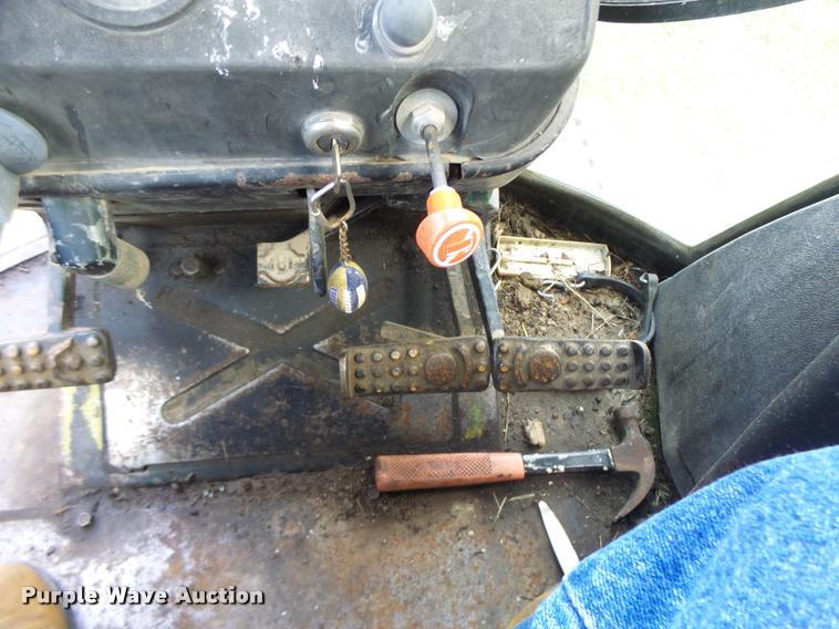 image for item DB5896 John Deere 4230 tractor