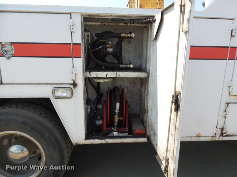 image for item DB6236 2006 International DuraStar 4300 service truck with crane