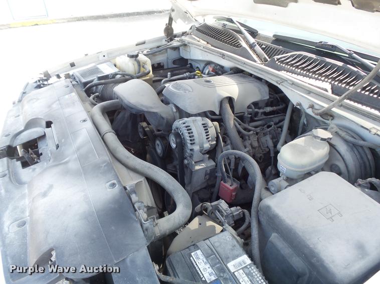 image for item DB6452 2005 Chevrolet Silverado 1500 LS Crew Cab pickup truck