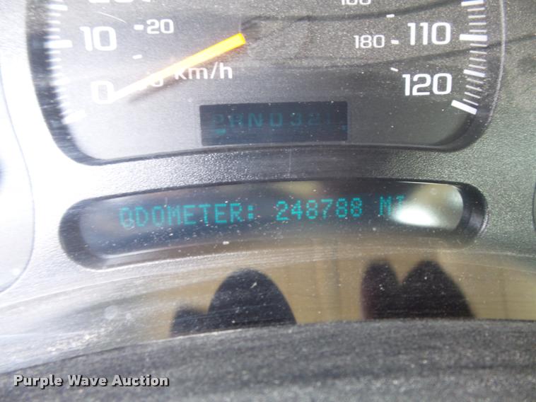 image for item DB6452 2005 Chevrolet Silverado 1500 LS Crew Cab pickup truck