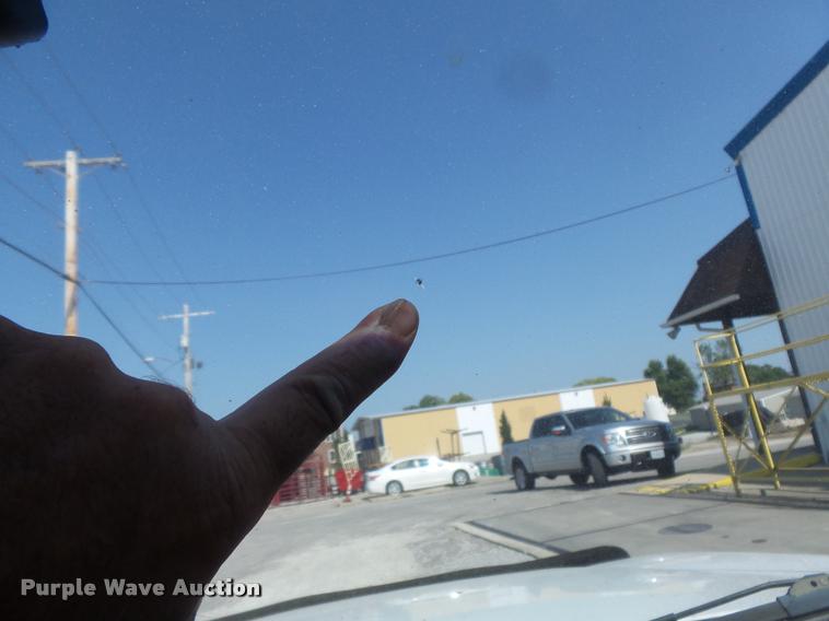 image for item DB6452 2005 Chevrolet Silverado 1500 LS Crew Cab pickup truck