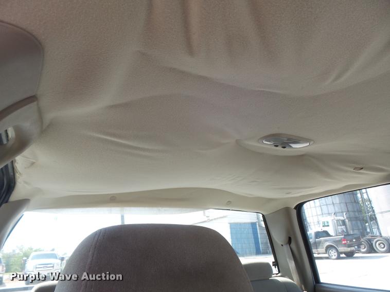 image for item DB6452 2005 Chevrolet Silverado 1500 LS Crew Cab pickup truck