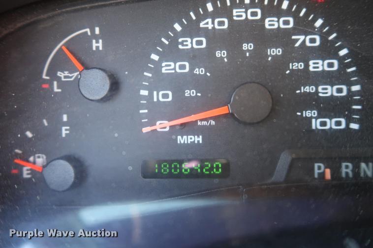 image for item DB6473 2004 Ford F250 Super Duty XLT Crew Cab pickup truck